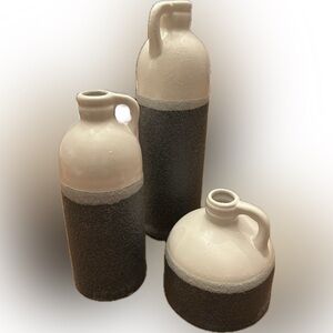 Stoneware Jug Vase Set in Cream and Dark Gray